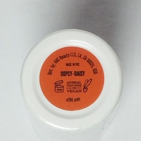 AF94 - Playdate Shimmer Multi-Use Cheek + Lip Color in Oopsy-Daisy - Picture 4 of 5